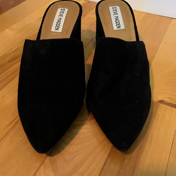 Steve Madden pointed toe heeled shoes. - Picture 9 of 9